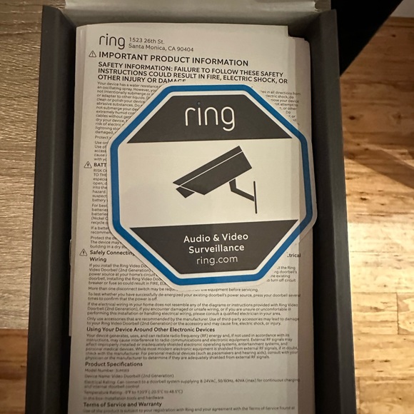 RING doorbell (brand new in box) - Picture 3 of 4